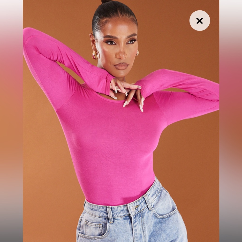 Pretty Little Thing Hot Pink Basic Crew Neck Long Sleeve Bodysuit NWT